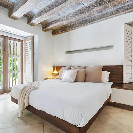 Casa Del Dragon - Luxury Colonial Cartagena