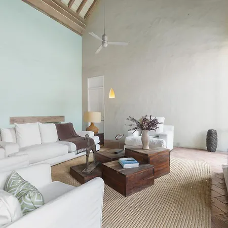 Casa Del Dragon - Luxury Colonial *