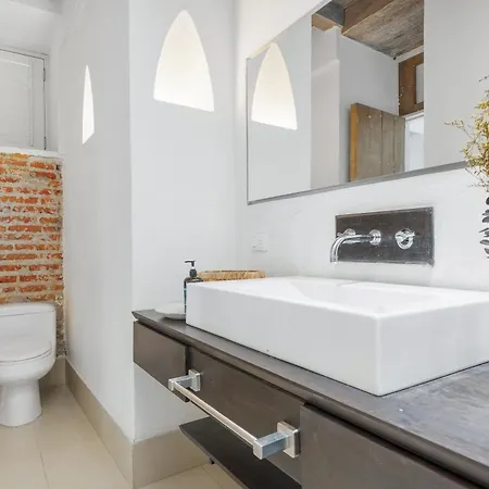 Hotel Casa Del Dragon - Luxury Colonial Cartagena