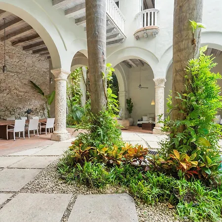 Hotel Casa Del Dragon - Luxury Colonial Cartagena
