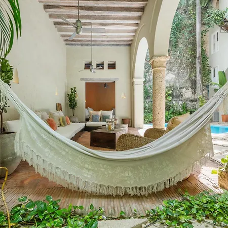 Hotel Casa Del Dragon - Luxury Colonial *