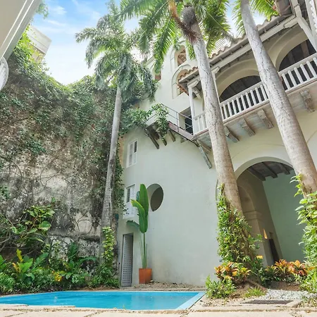 Casa Del Dragon - Luxury Colonial *